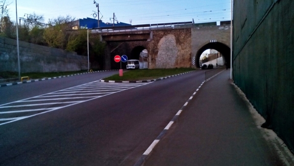 Дорога під арку в Кропивницькому буде встелена килимами