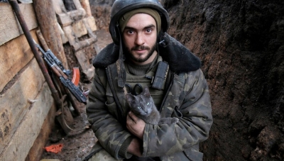Їм менше років, ніж державі, яку вони захищають…