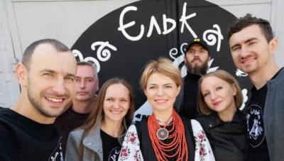 Обласна влада виділила 100 тисяч проєкту «Баба Єлька», а ОЦНТ купив за них відро і скріпки…