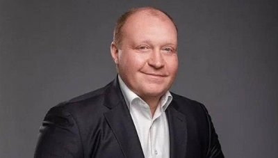 Педагоги віддалися юристу з трьома двійками