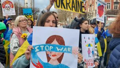 Багато хто, коли чує, що ти з України, просто мовчки розкриває обійми