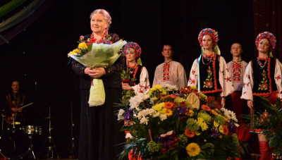 …Я зіронька ясная…