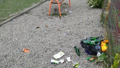 Депутат помер, благодійний фонд зник, дитячий майданчик нікому не потрібен?