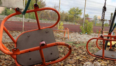 Із 75 майданчиків міська влада взяла на баланс тільки чотири!