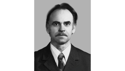 І сцена, і книги, і корифеї