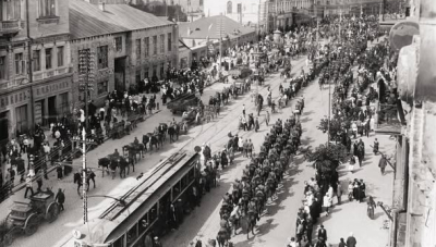 Український військовий парад на Хрещатику