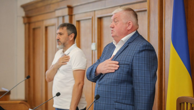 Обласна влади продовжує ловити рибу дірявою сіткою